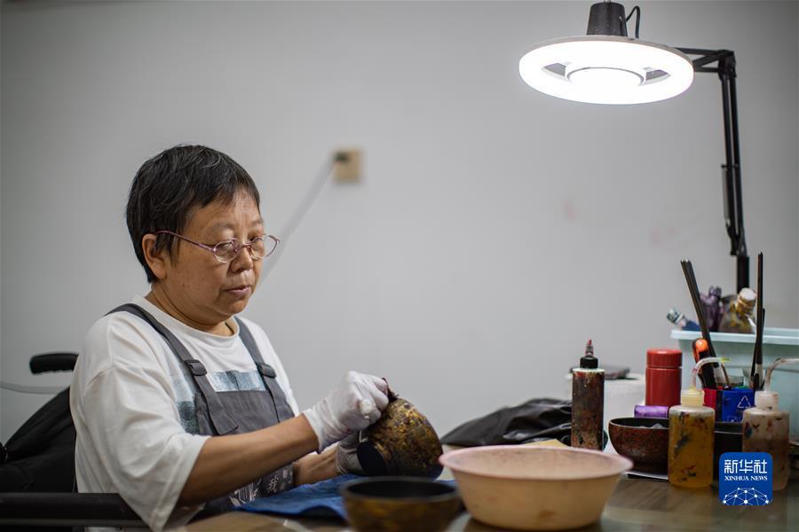 大红鹰欢迎您你